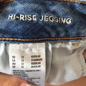 American Eagle Outfitters Jeans - American Eagle high rise jeans American Eagle Outfitters Jeans - American Eagle high rise jeans